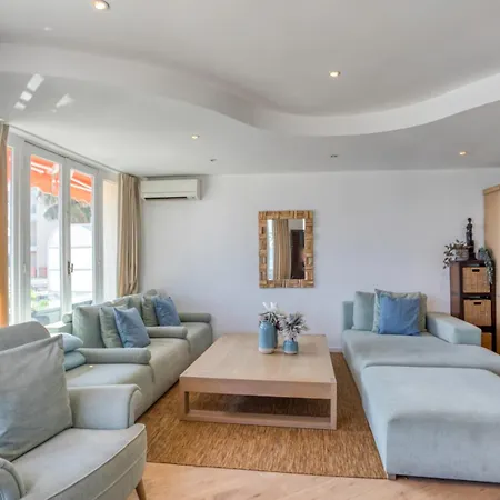 A16 Staywiz Us - 2bdr Sea View - Center - Parking & Terrace Apartmán *