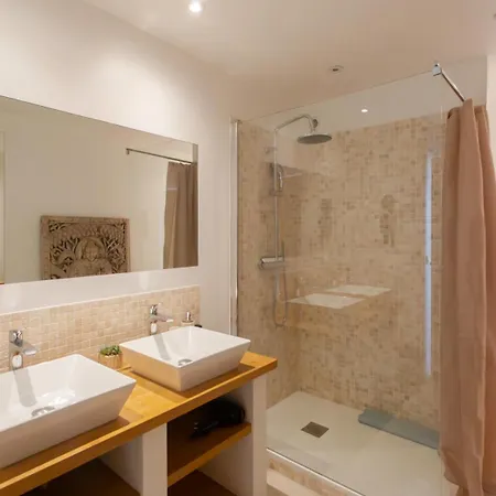 Apartmán A16 Staywiz Us - 2bdr Sea View - Center - Parking & Terrace Antibes