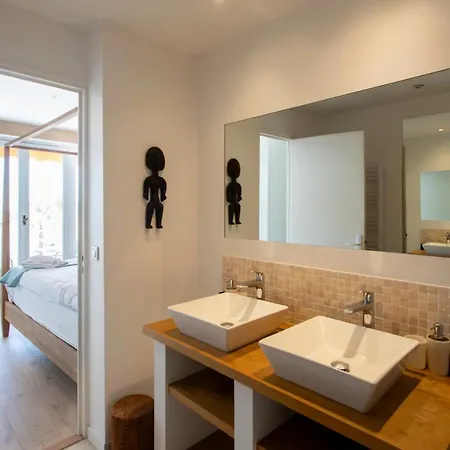 A16 Staywiz Us - 2bdr Sea View - Center - Parking & Terrace Apartmán *