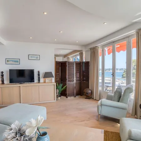 Apartmán A16 Staywiz Us - 2bdr Sea View - Center - Parking & Terrace Antibes