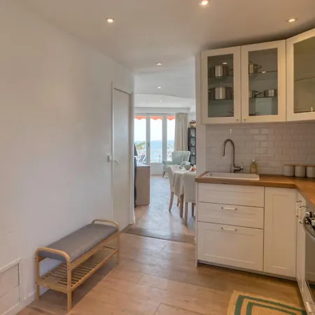 A16 Staywiz Us - 2bdr Sea View - Center - Parking & Terrace *